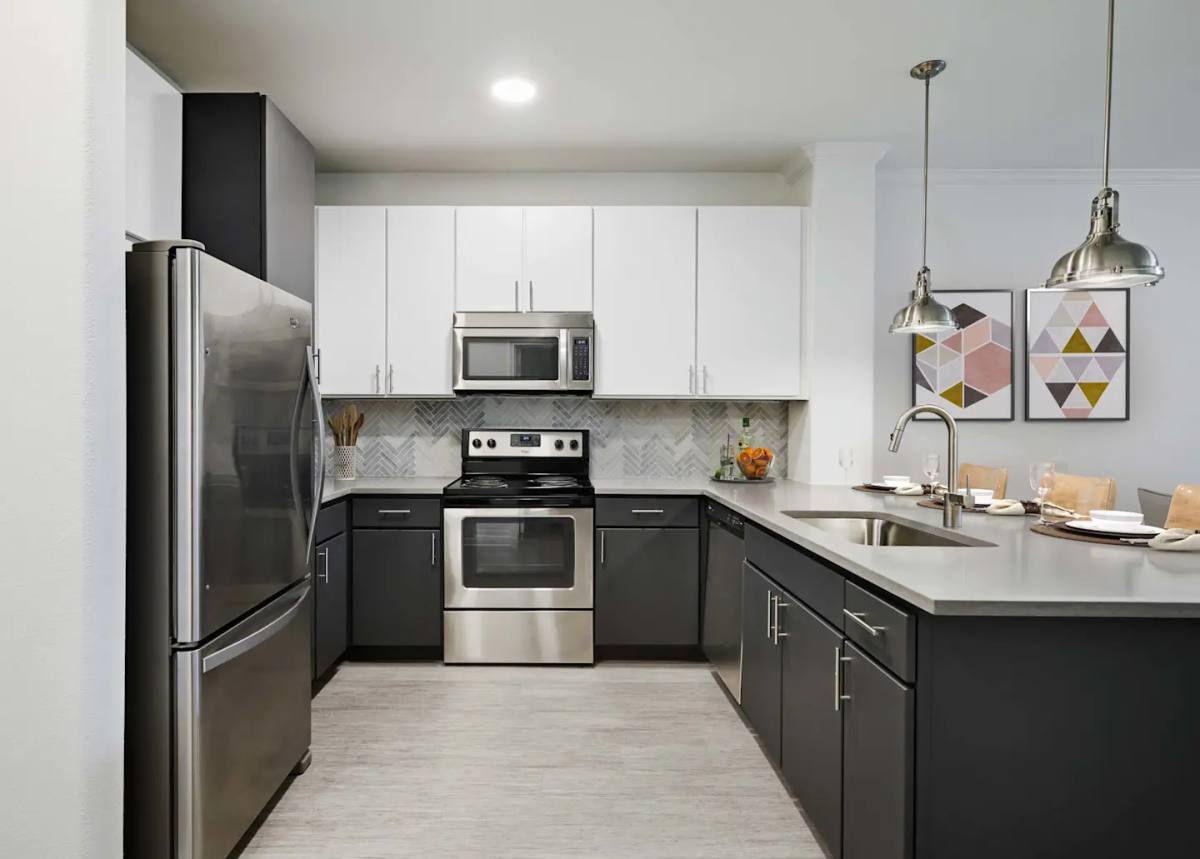 Apartment for rent at 404 Oxford St #CH1, Houston, TX 77007