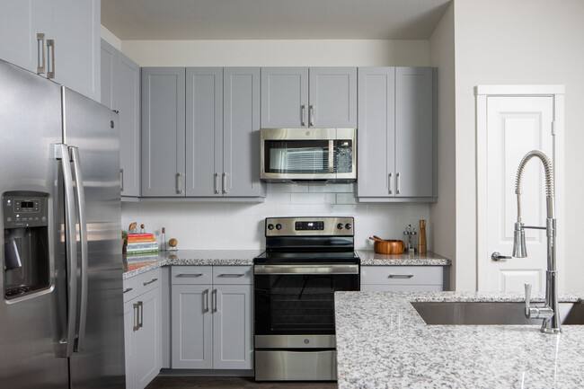 Apartment for rent at 1148 Silber Rd #BM2, Houston, TX 77055