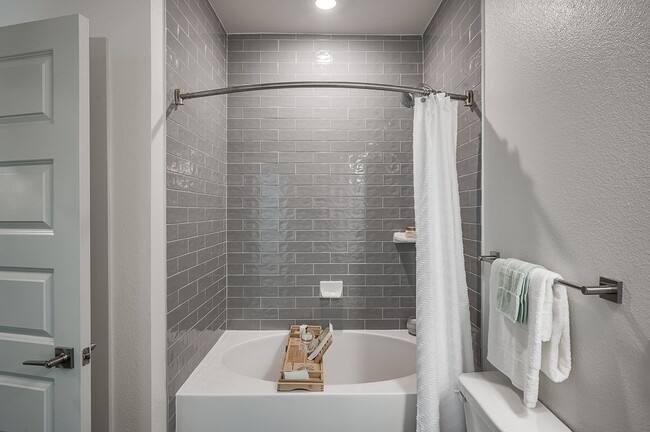 Apartment for rent at 7303 S Peek Rd #CDW1, Richmond, TX 77407