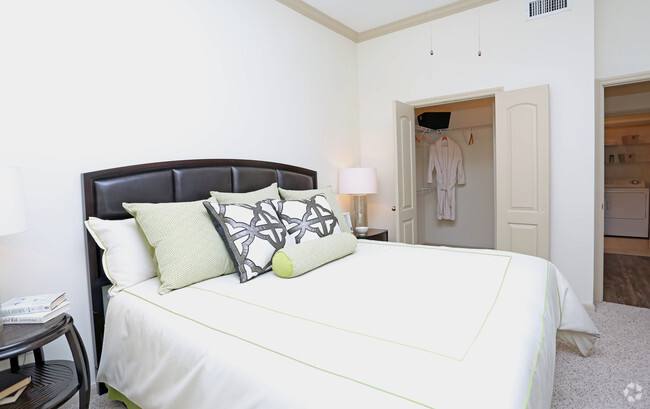Apartment for rent at 3838 N Braeswood Blvd #BWP1, Houston, TX 77025
