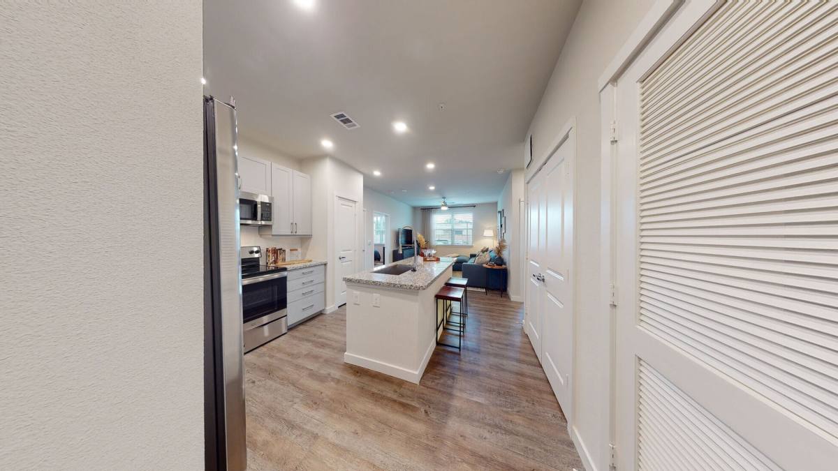 Apartment for rent at 1148 Silber Rd #BM1, Houston, TX 77055