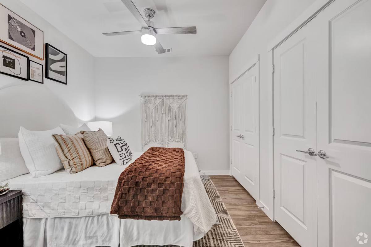 Apartment for rent at 1505 Oliver St #BSO, Houston, TX 77007