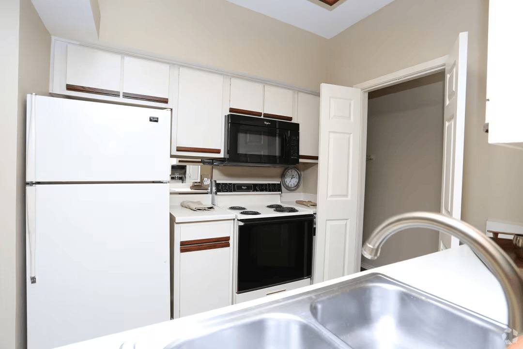 Apartment for rent at 9717 Cypresswood Dr #CWD, Houston, TX 77070