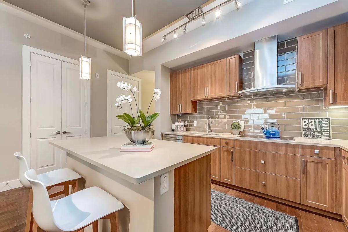 Apartment for rent at 3939 W Alabama St #CHV, Houston, TX 77027