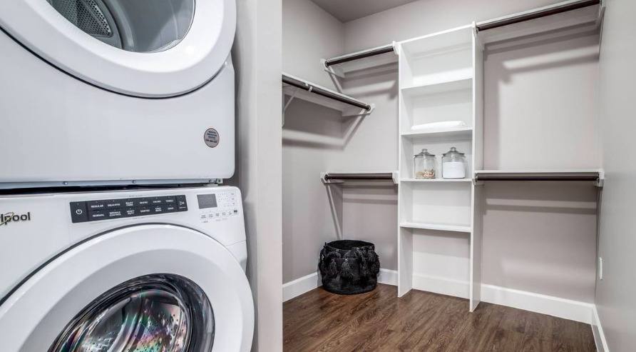 Apartment for rent at 5350 Crawford St #BEMR, Houston, TX 77004