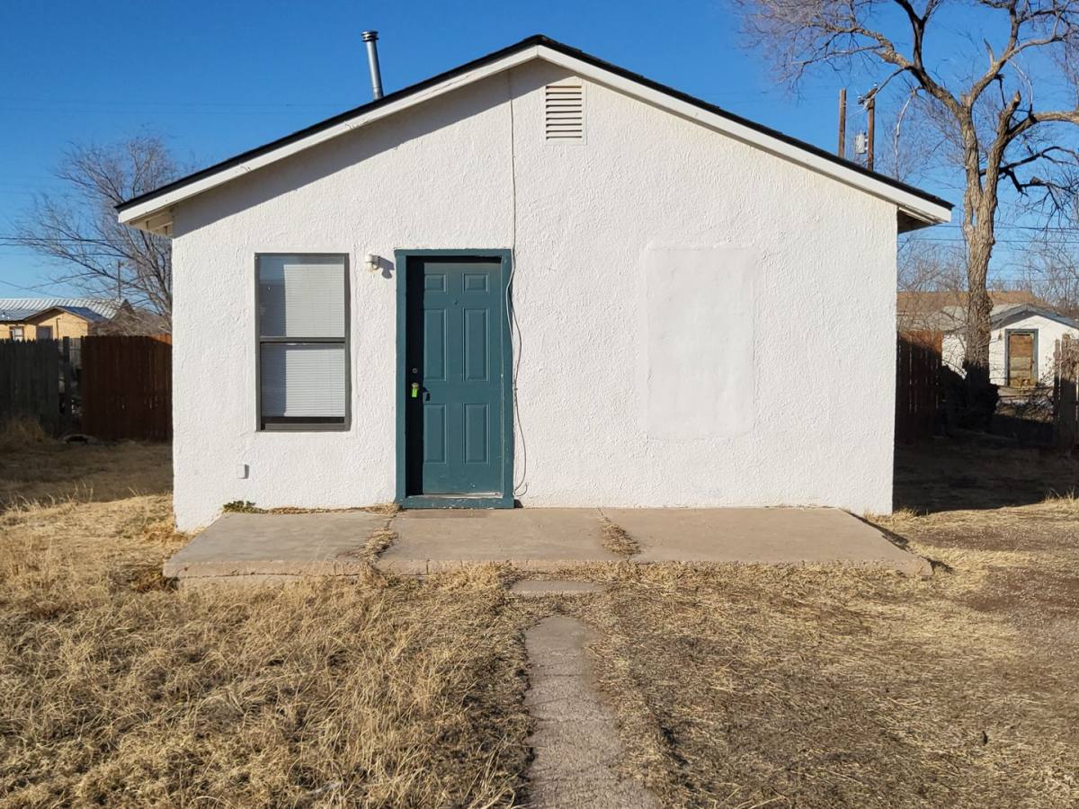 House for rent at 921 E 1st St, Portales, NM 88130