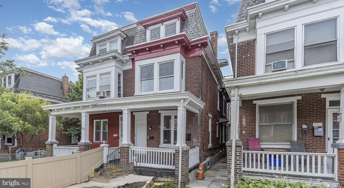 Apartment for rent at 1621 Berryhill St, Harrisburg, PA 17104