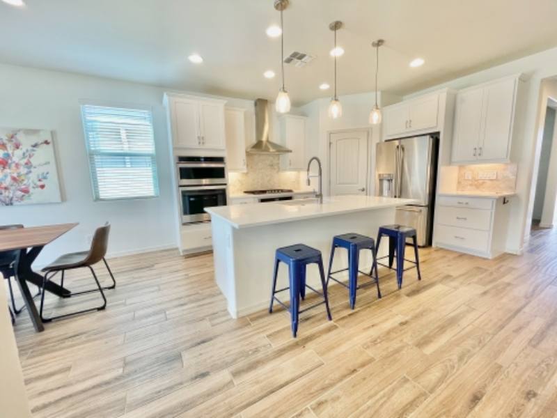 House for rent at 2437 E Alta Vista Rd, Phoenix, AZ 85042