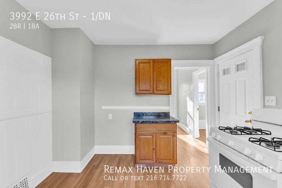 Apartment for rent at 3992 E 26th St #1 Dn, Cleveland, OH 44105