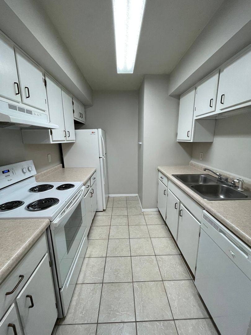 Apartment for rent at 10 Ironwood Court, Lafayette, IN 47905
