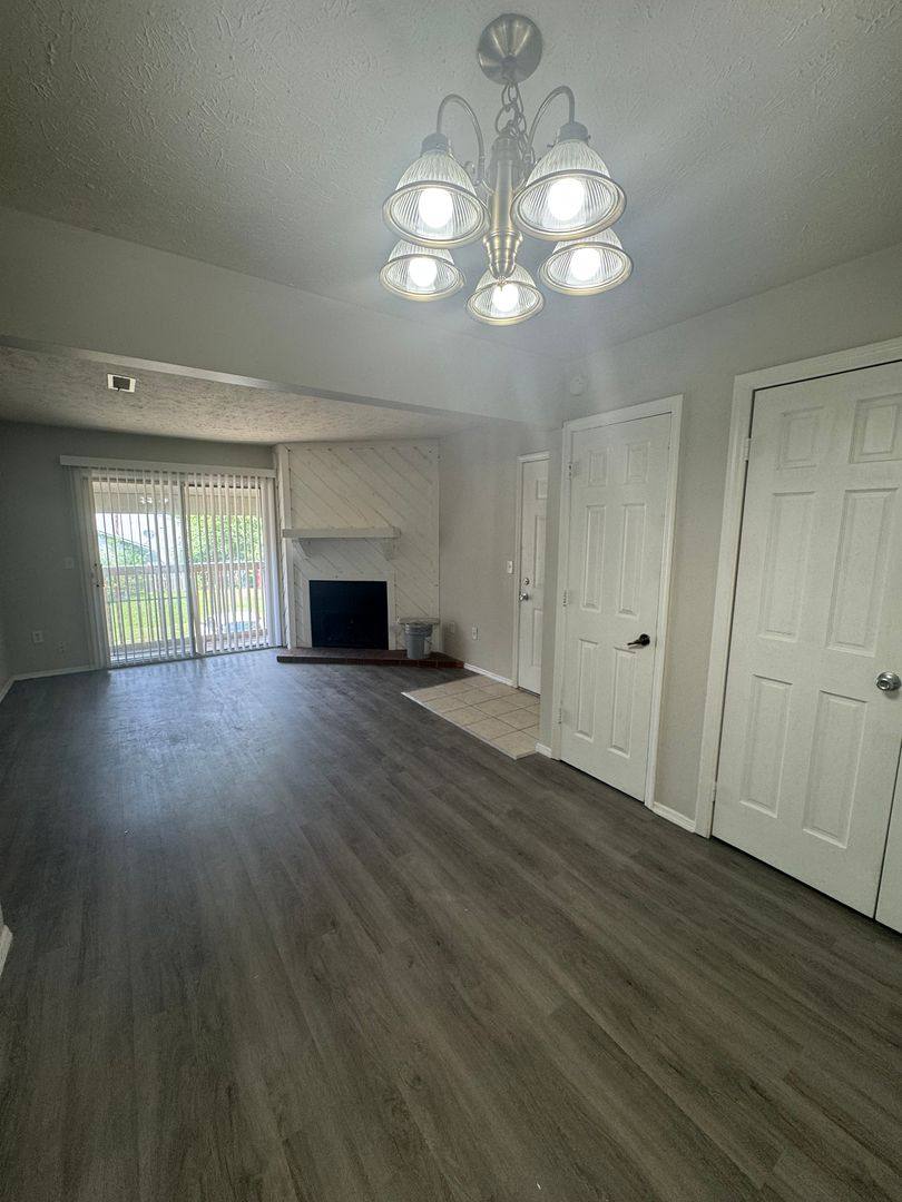 Apartment for rent at 10 Ironwood Court, Lafayette, IN 47905