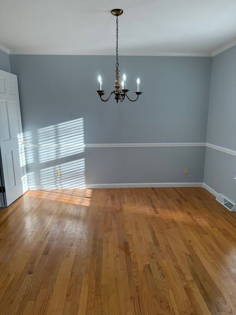 Apartment for rent at 6104 Buckhorn Rd, Greensboro, NC 27410