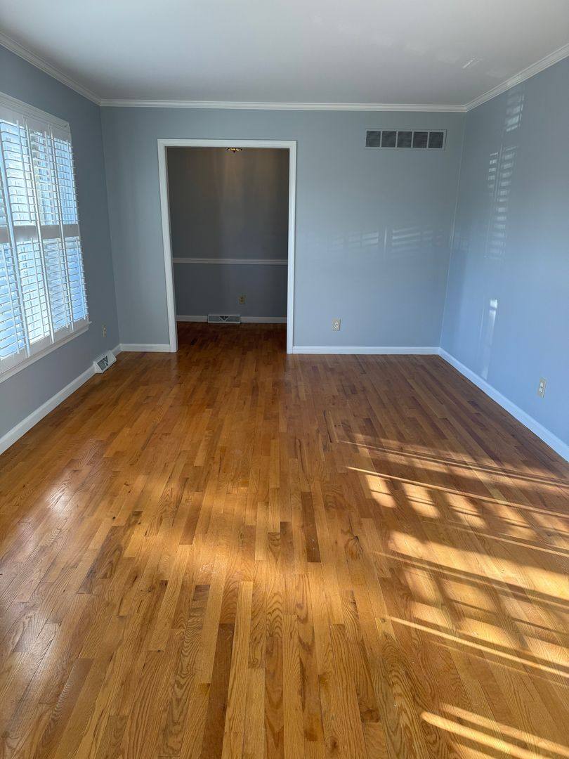 Apartment for rent at 6104 Buckhorn Rd, Greensboro, NC 27410