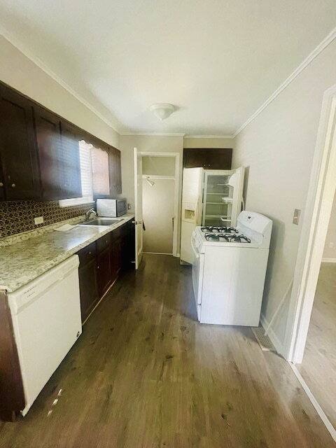 House for rent at 24926 Hickory St, Dearborn, MI 48124