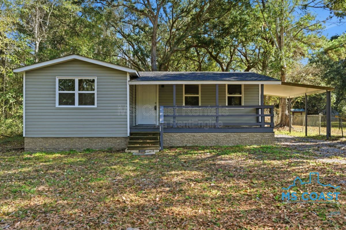 House for rent at 1528 Ladnier Rd, Gautier, MS 39553