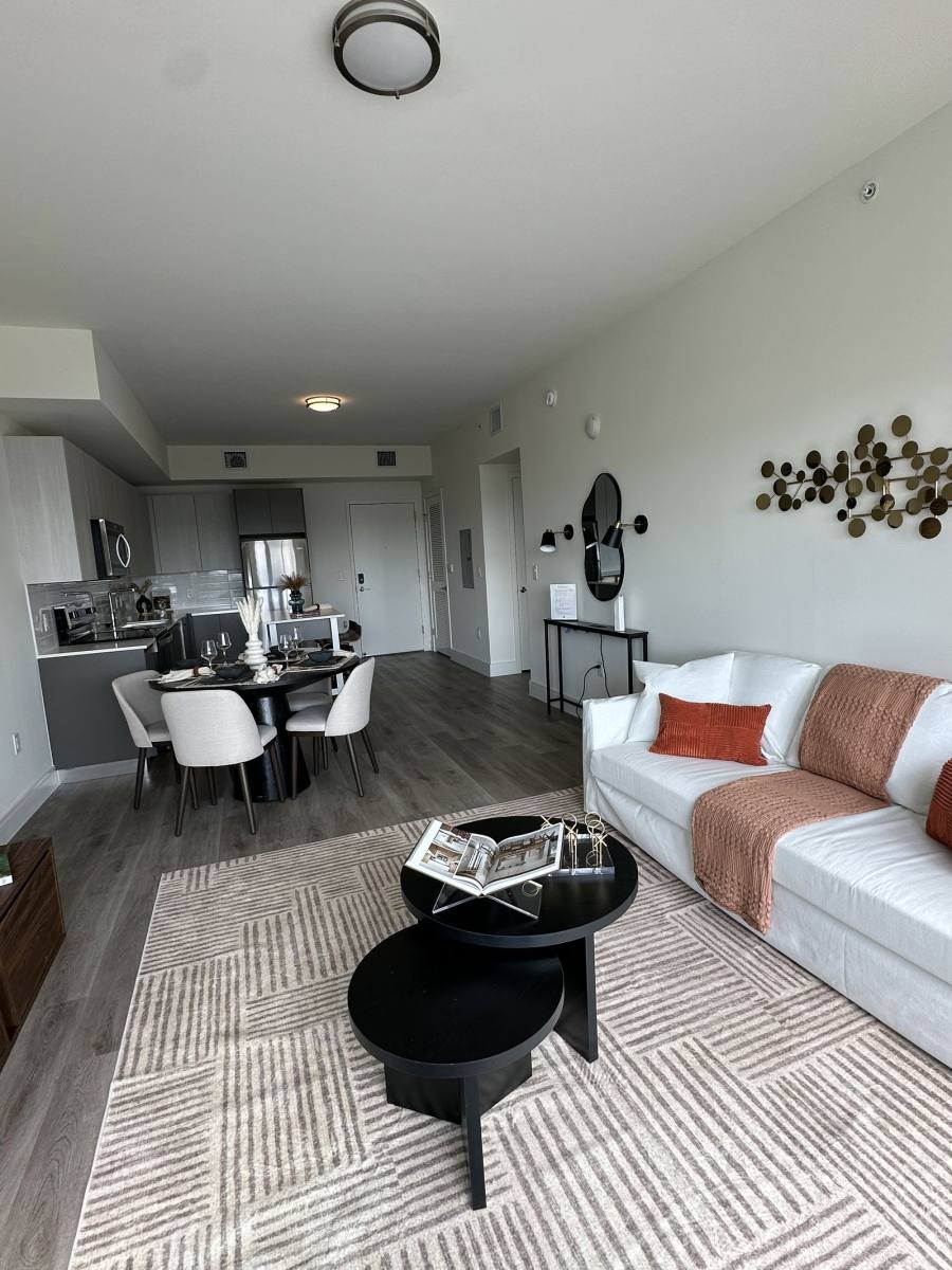 Apartment for rent at 3801 N Dixie Highway, Fort Lauderdale, FL 33334