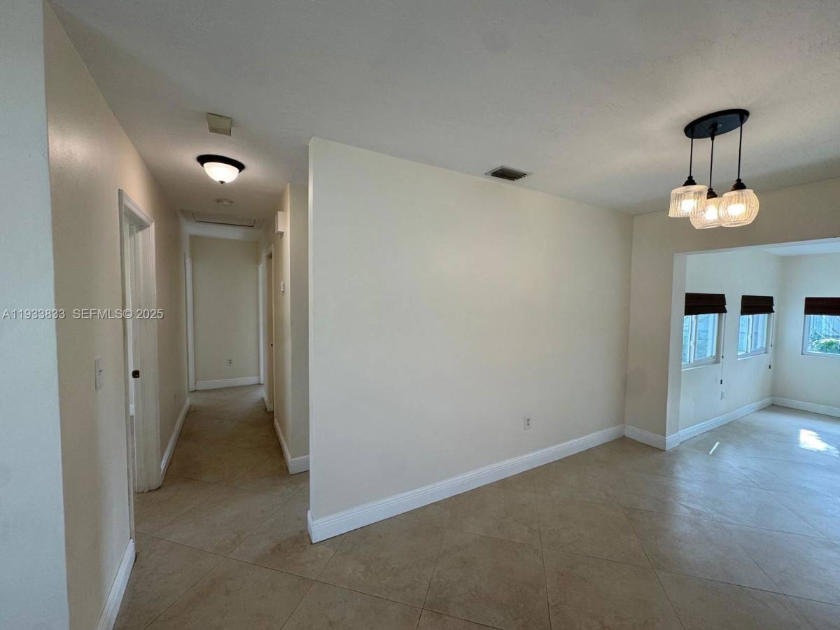House for rent at 18600 SW 97th Ave, Miami, FL 33157