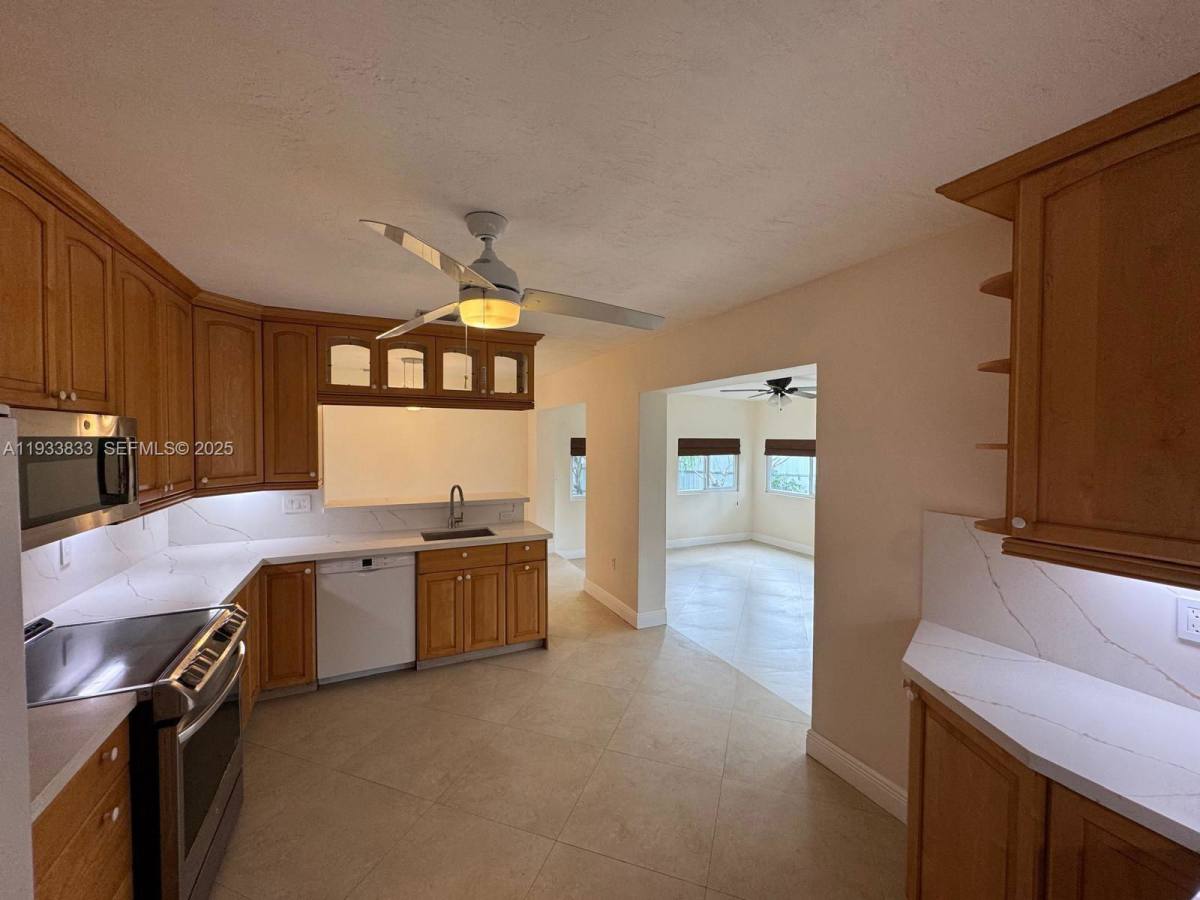 House for rent at 18600 SW 97th Ave, Miami, FL 33157