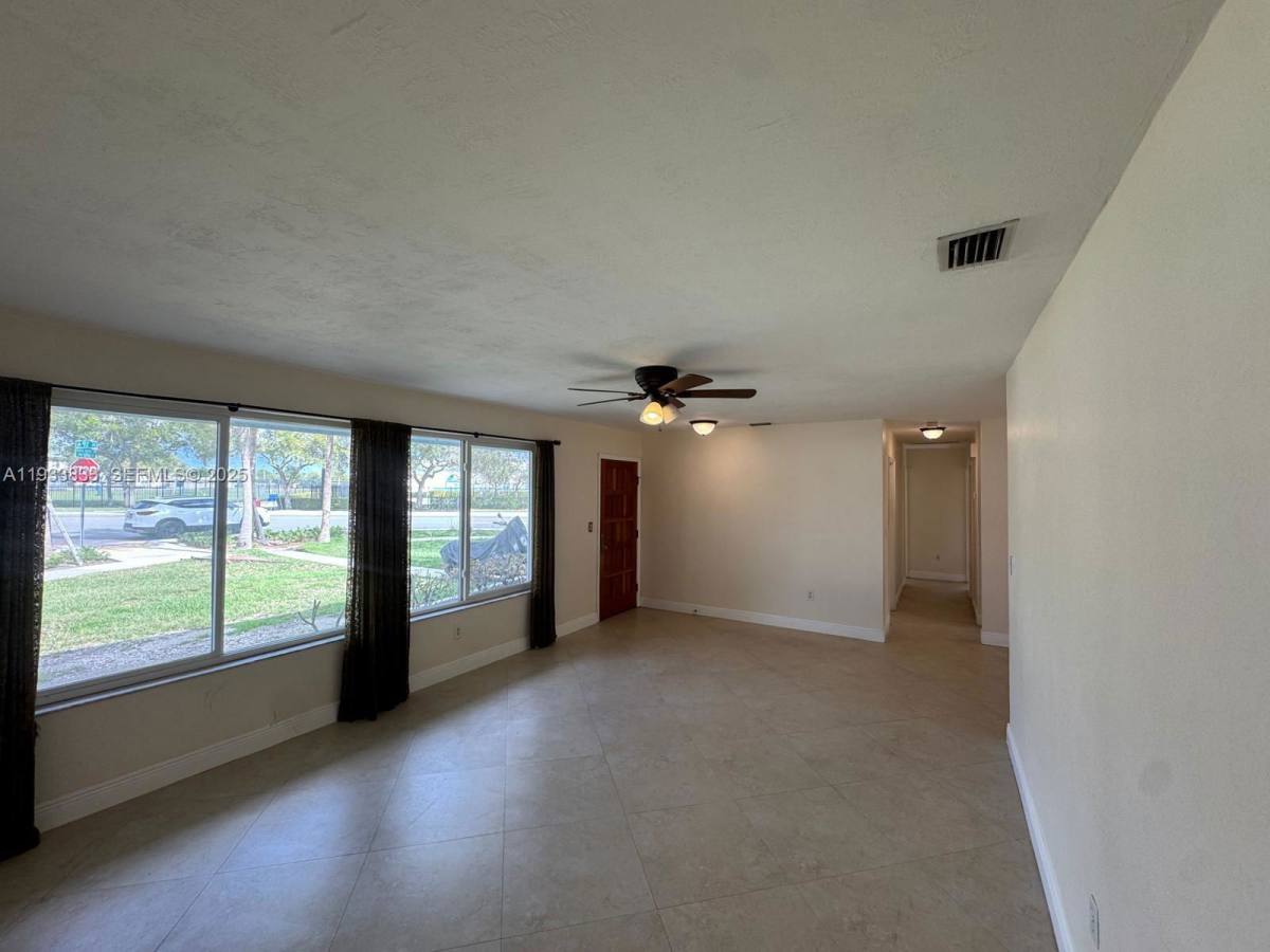 House for rent at 18600 SW 97th Ave, Miami, FL 33157