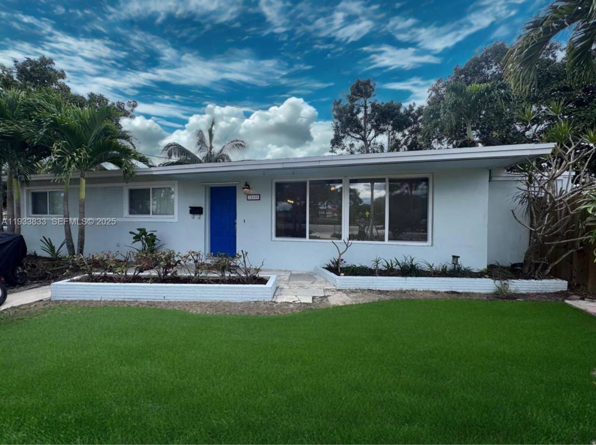 House for rent at 18600 SW 97th Ave, Miami, FL 33157