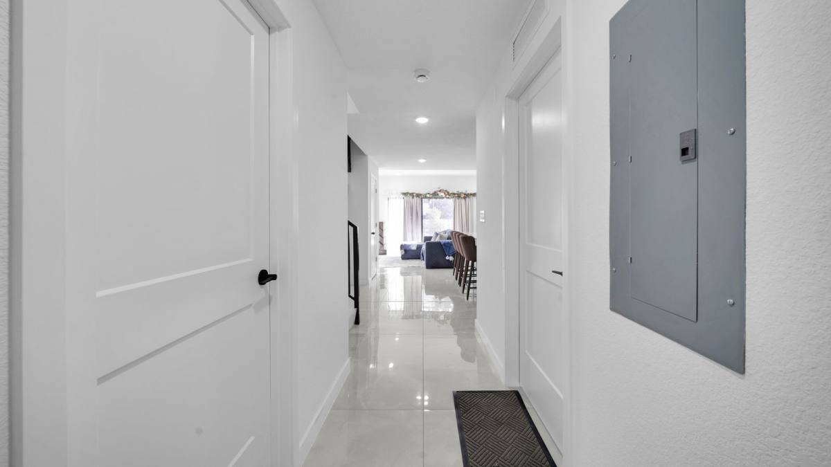 Townhouse for rent at 415 NW 13 Court, Homestead, FL 33034