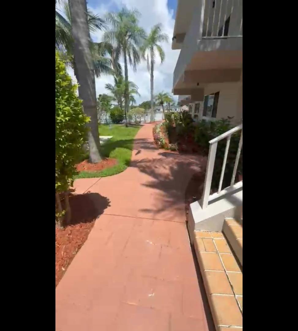 Apartment for rent at 999 S Riverside Dr #9-202, Pompano Beach, FL 33062