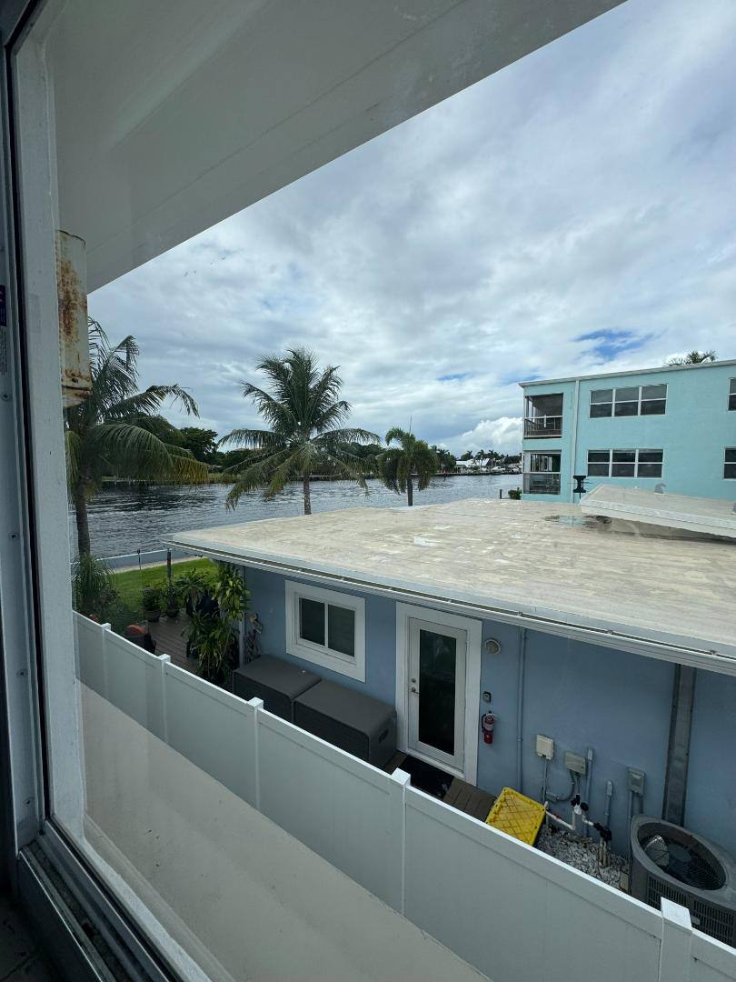 Apartment for rent at 999 S Riverside Dr #9-202, Pompano Beach, FL 33062