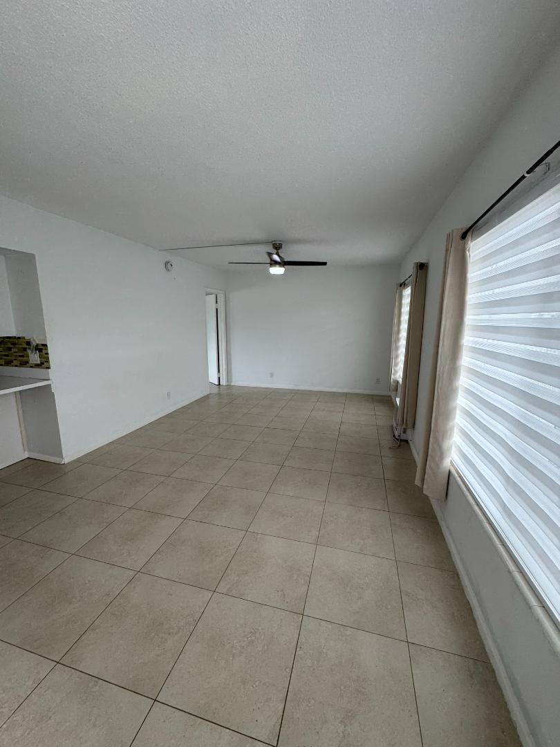 Apartment for rent at 999 S Riverside Dr #9-202, Pompano Beach, FL 33062