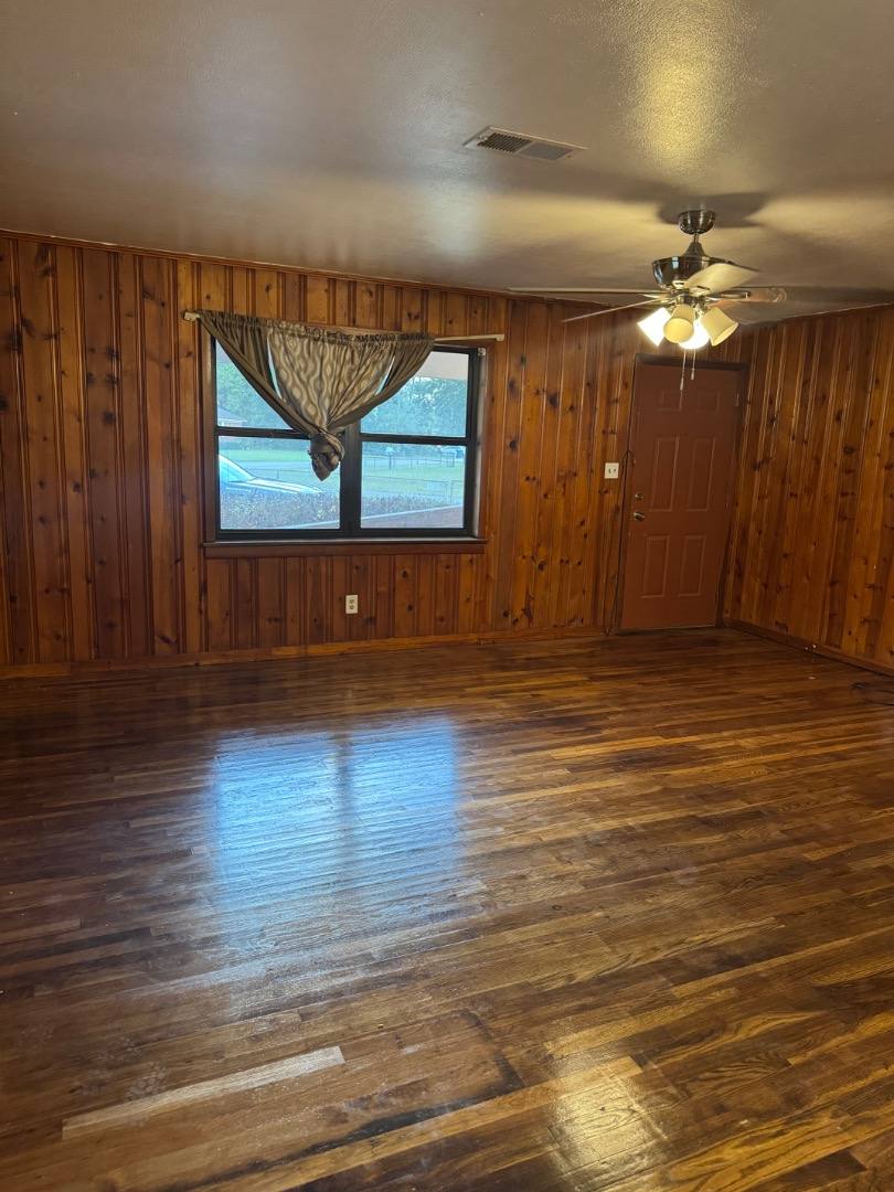 House for rent at 24 Austin St, Pensacola, FL 32534