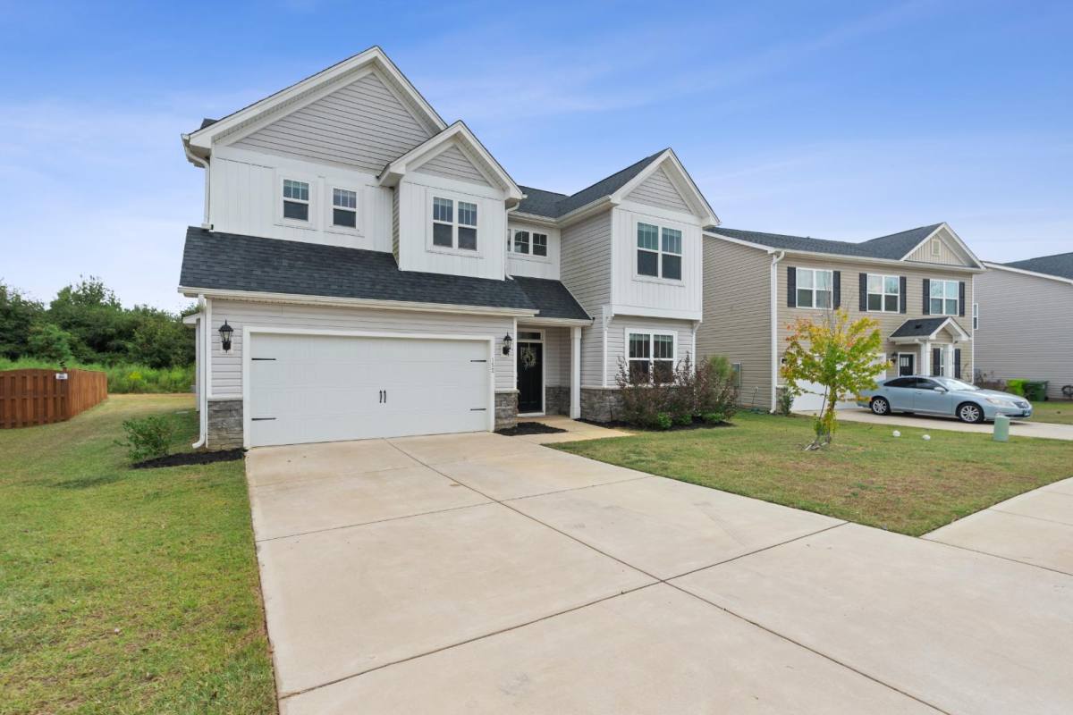 House for rent at 152 Savannah Wood Rd, Hopkins, SC 29061