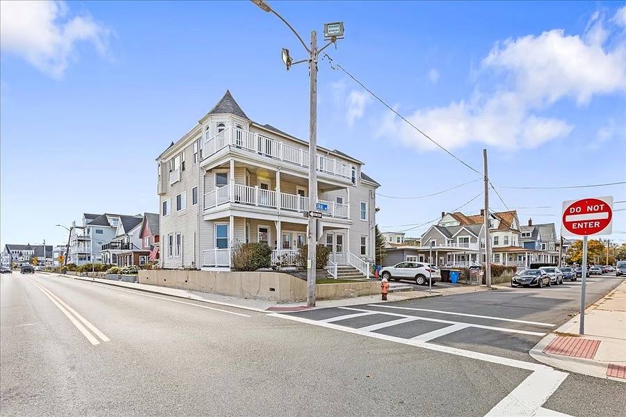 Apartment for rent at 59 Coral Ave #OCEANSIDE, Winthrop, MA 02152