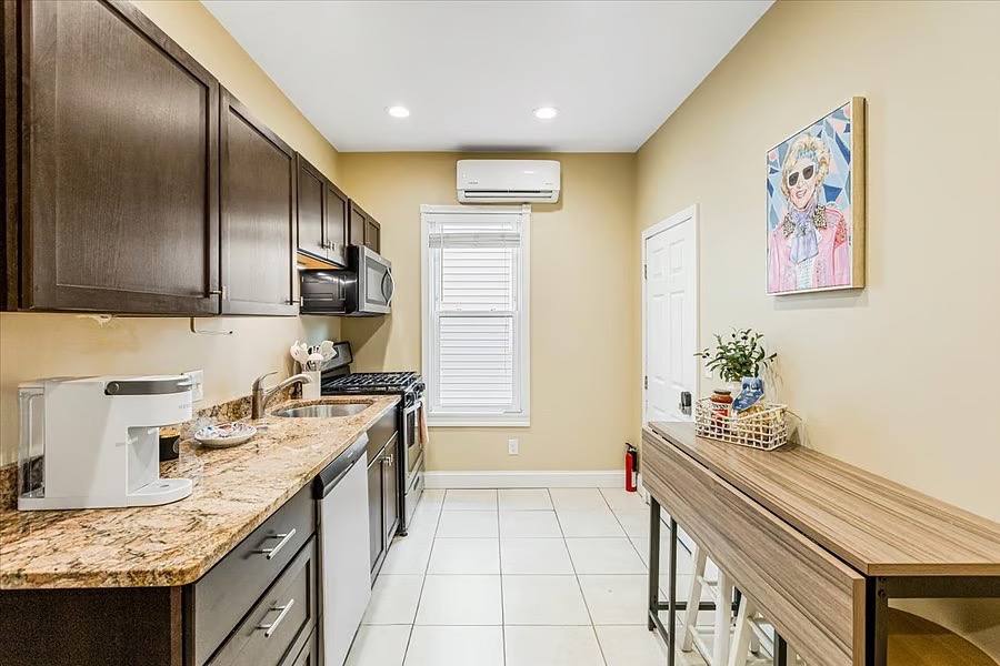 Apartment for rent at 59 Coral Ave #OCEANSIDE, Winthrop, MA 02152