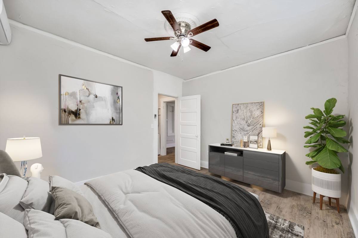Apartment for rent at 310 E Lambright St, Tampa, FL 33604
