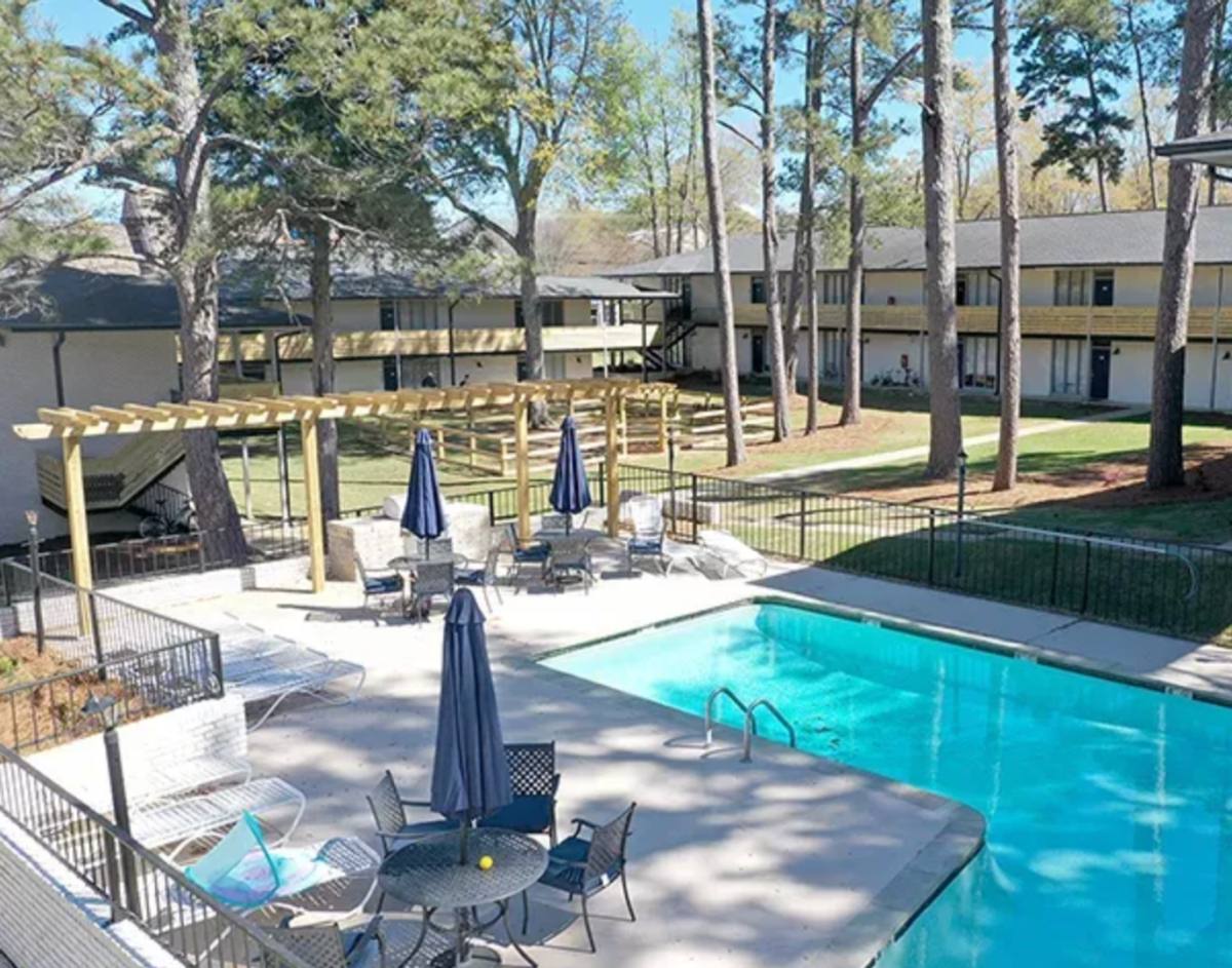 Apartment for rent at 516 E Glenn Ave, Auburn, AL 36830