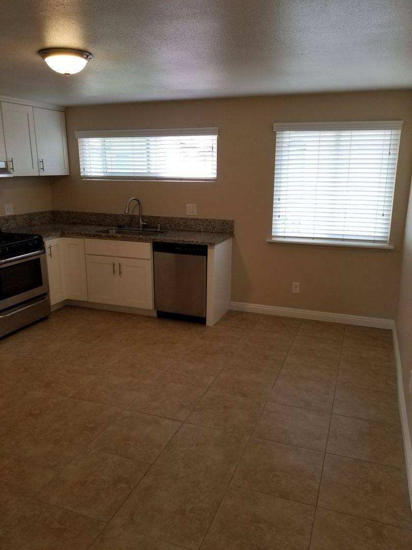 Apartment for rent at 325 E Leatrice Lane, Anaheim, CA 92802