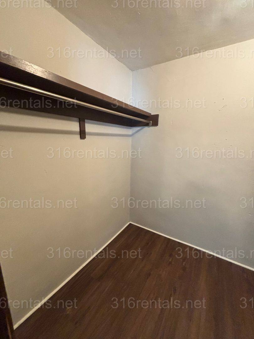 Apartment for rent at 300 S Main St, El Dorado, KS 67042