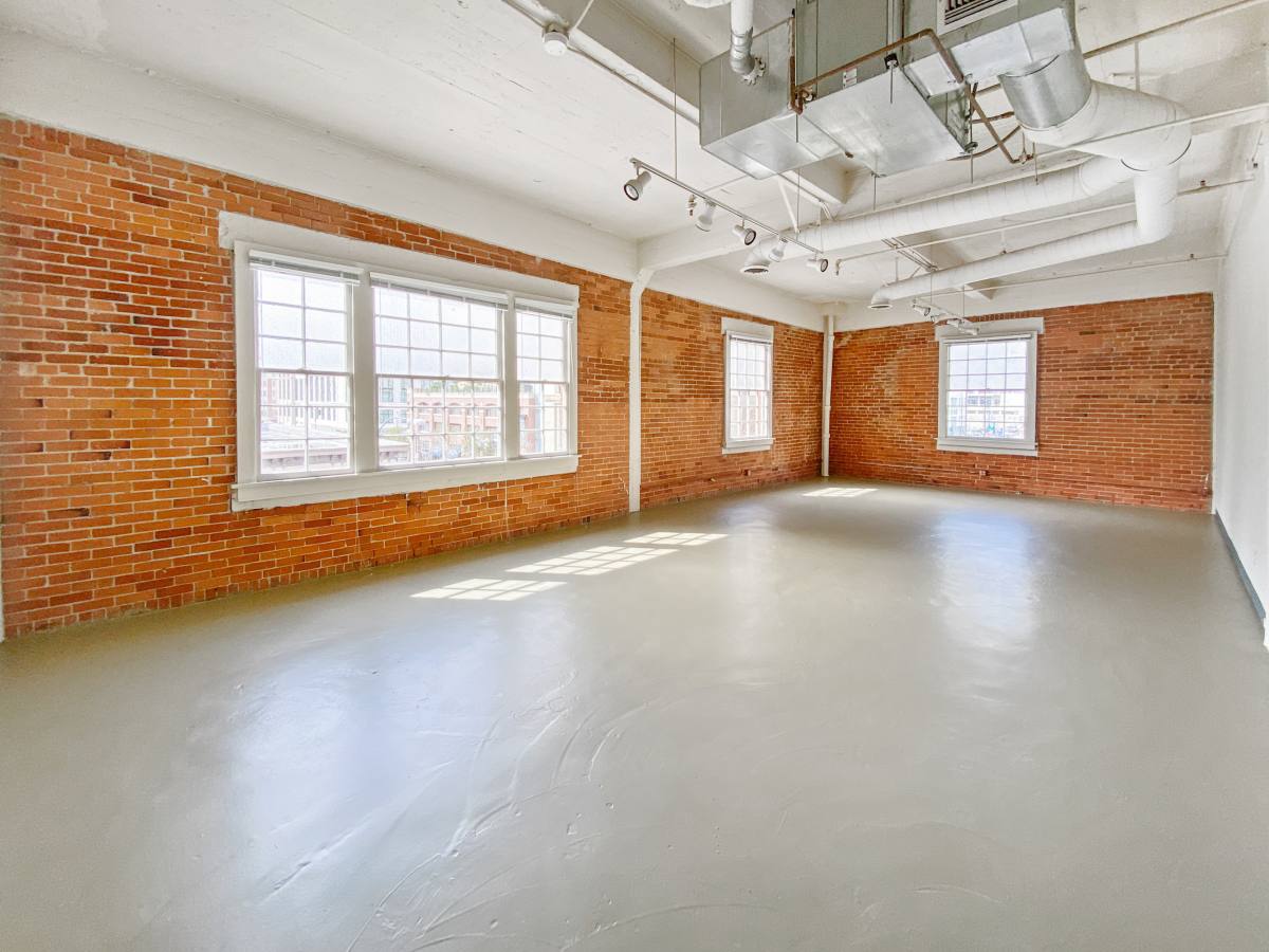 Apartment for rent at 715 J St, San Diego, CA 92101