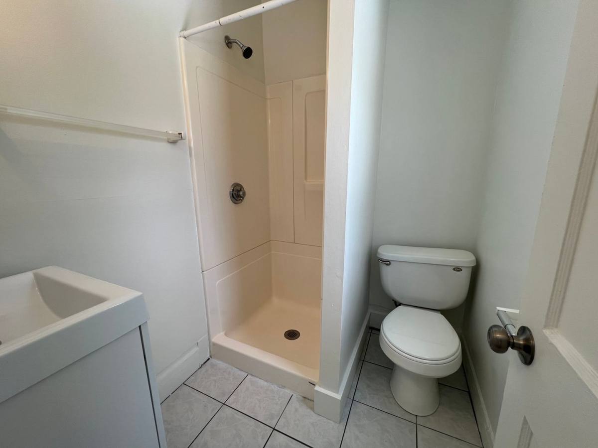 Apartment for rent at 821 Collins St, Pittsburgh, PA 15206