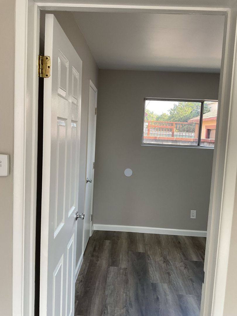 Apartment for rent at 16108 Cornuta Ave, Bellflower, CA 90706