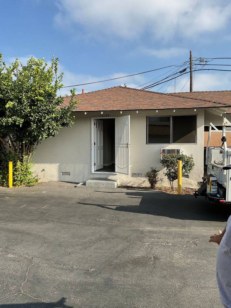 Apartment for rent at 16108 Cornuta Ave, Bellflower, CA 90706