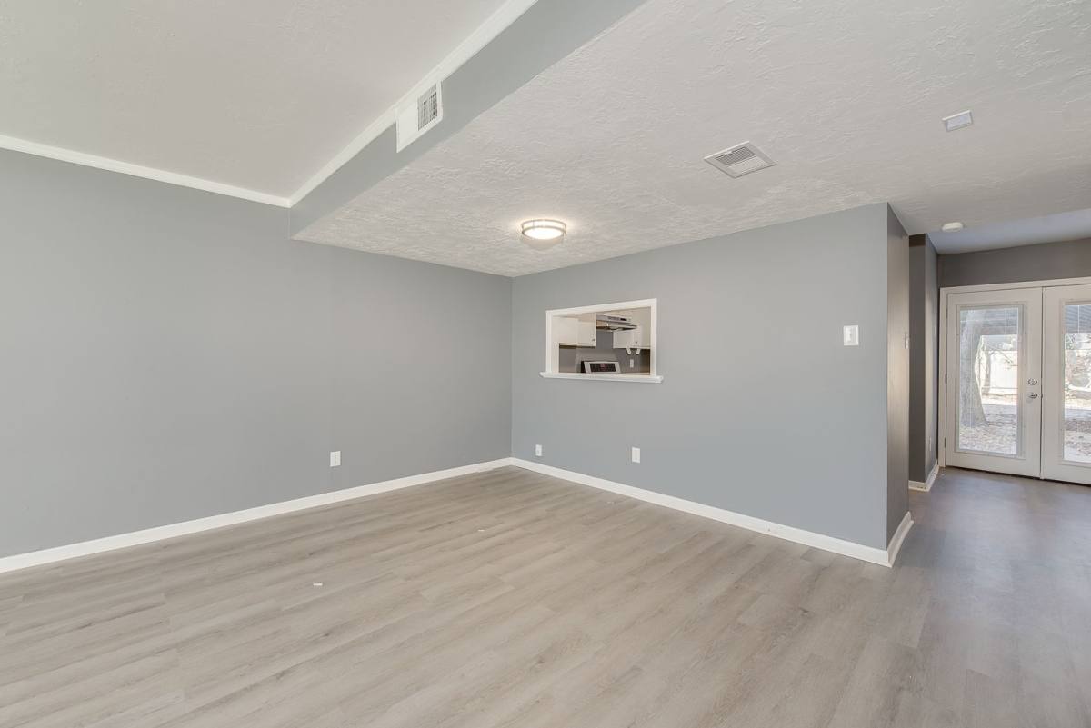 Townhouse for rent at 912 Navidad St, Bryan, TX 77801