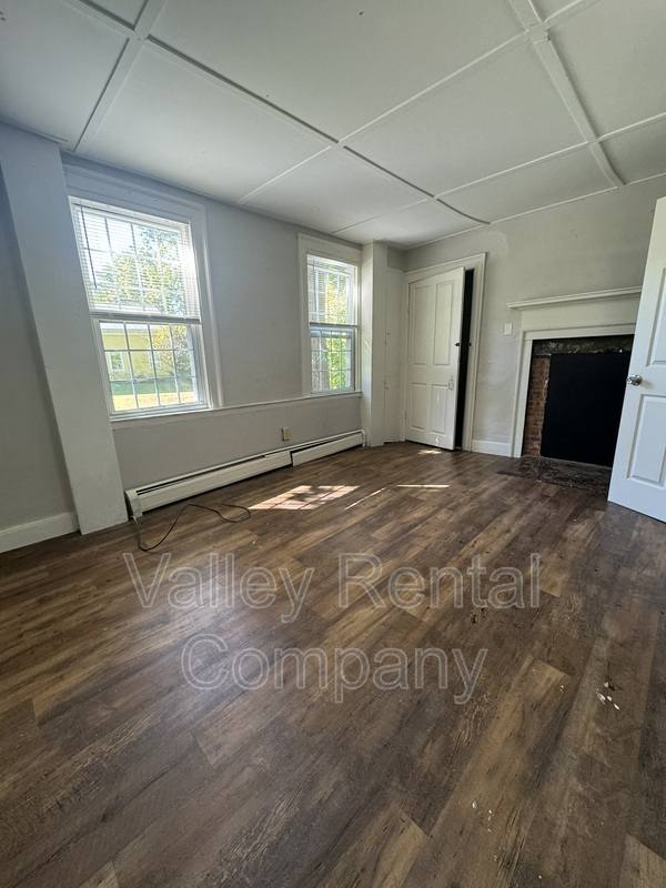 Apartment for rent at 130 W St #1, Hadley, MA 01035