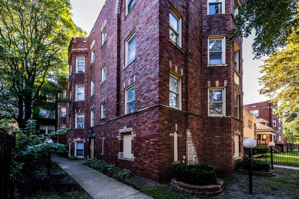 Apartment for rent at 7939 S Dobson Ave, Chicago, IL 60619