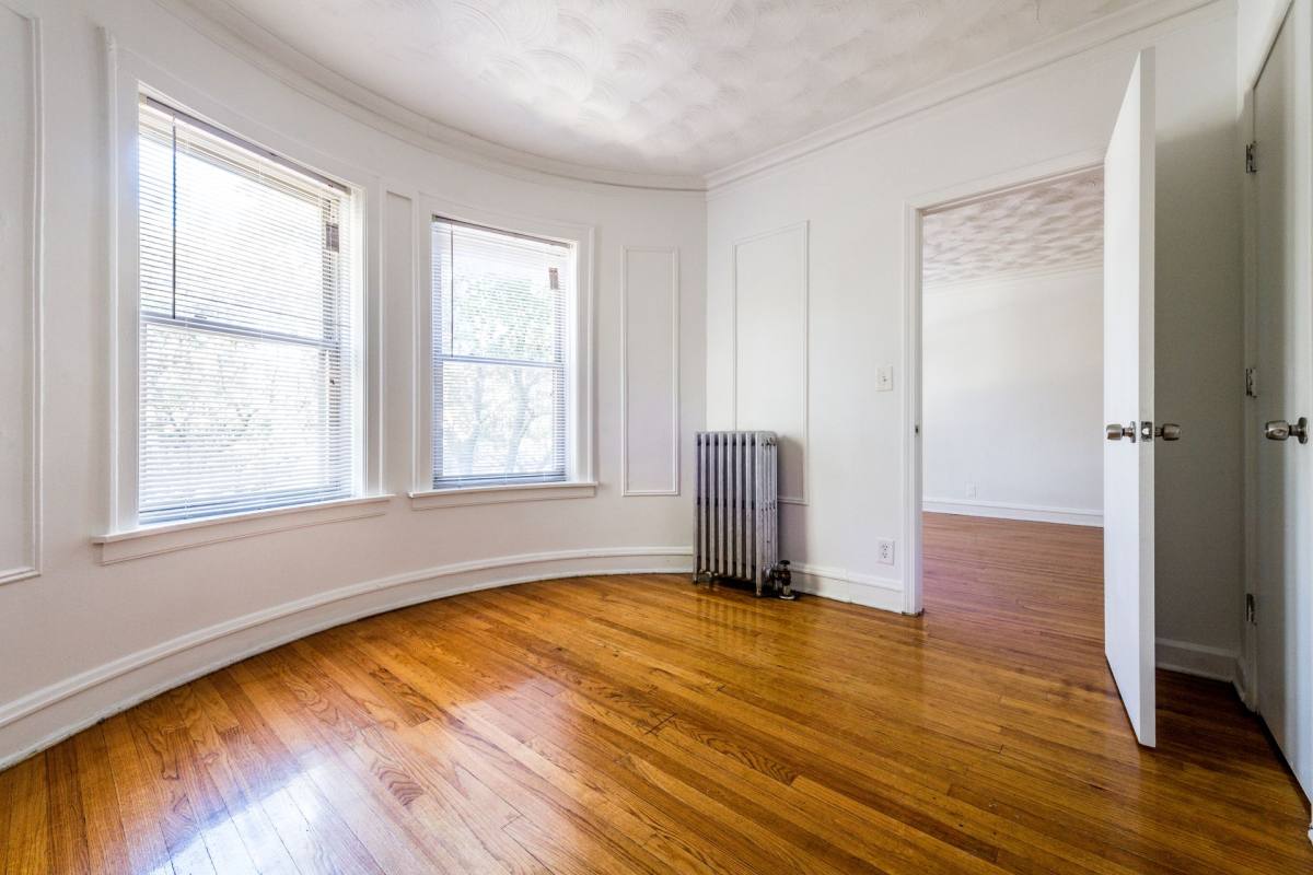 Apartment for rent at 7939 S Dobson Ave, Chicago, IL 60619