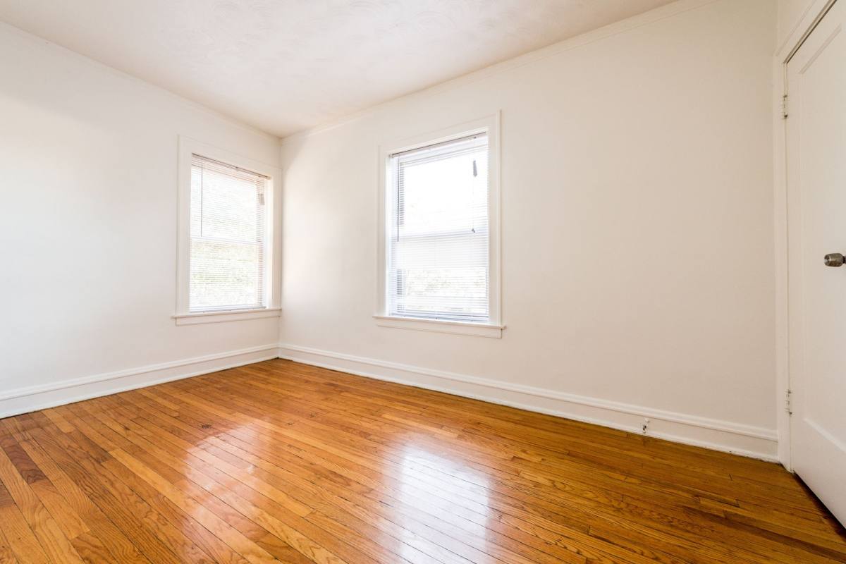 Apartment for rent at 7939 S Dobson Ave, Chicago, IL 60619