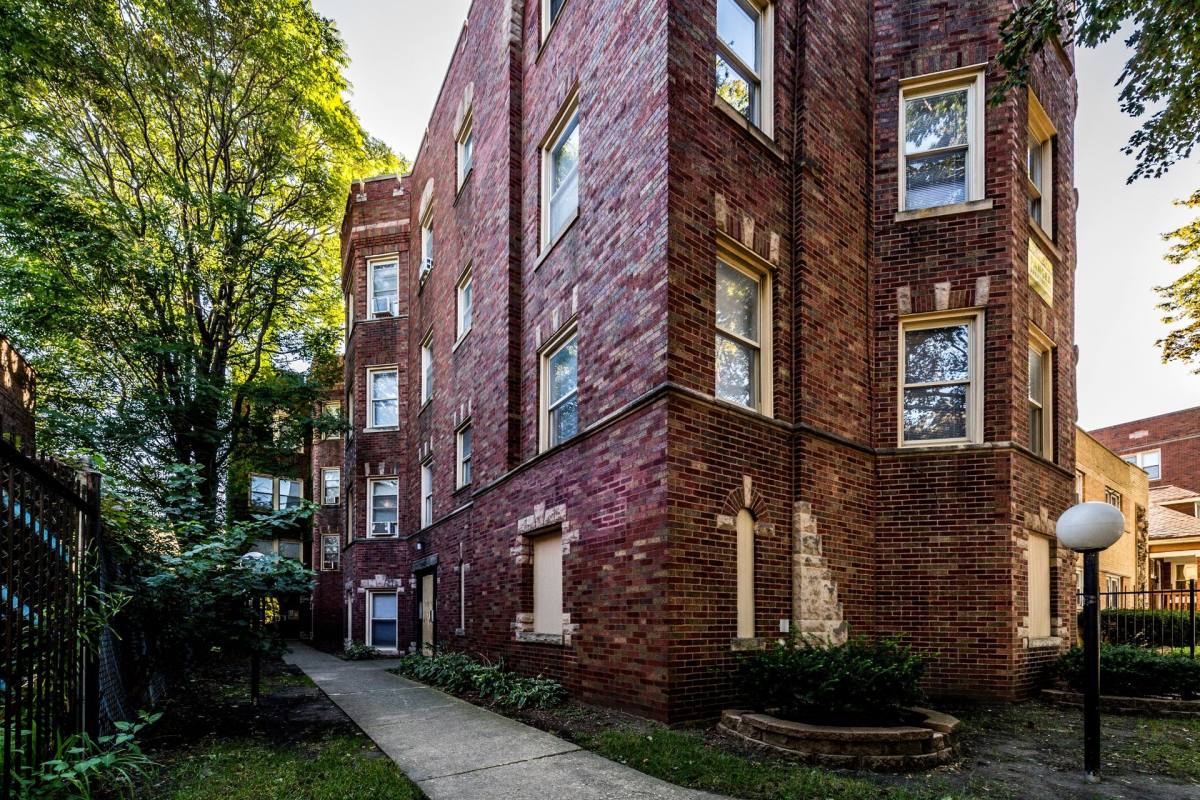 Apartment for rent at 7939 S Dobson Ave, Chicago, IL 60619