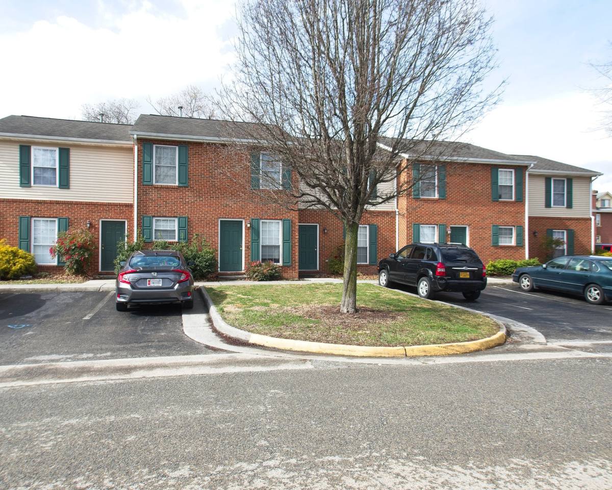 Apartment for rent at 1100 Calhoun St, Radford, VA 24141