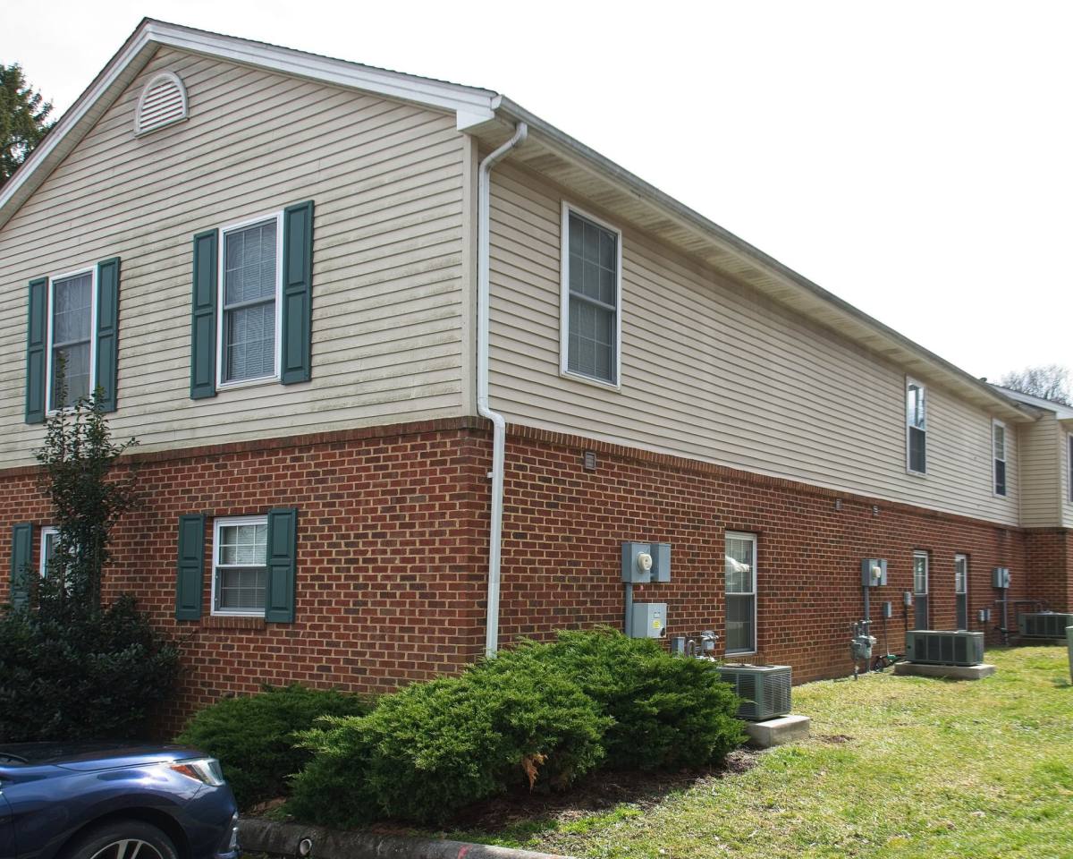 Apartment for rent at 1100 Calhoun St, Radford, VA 24141
