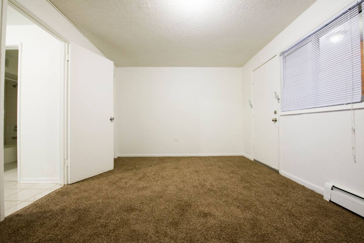 Apartment for rent at 7916 S Drexel Ave, Chicago, IL 60619