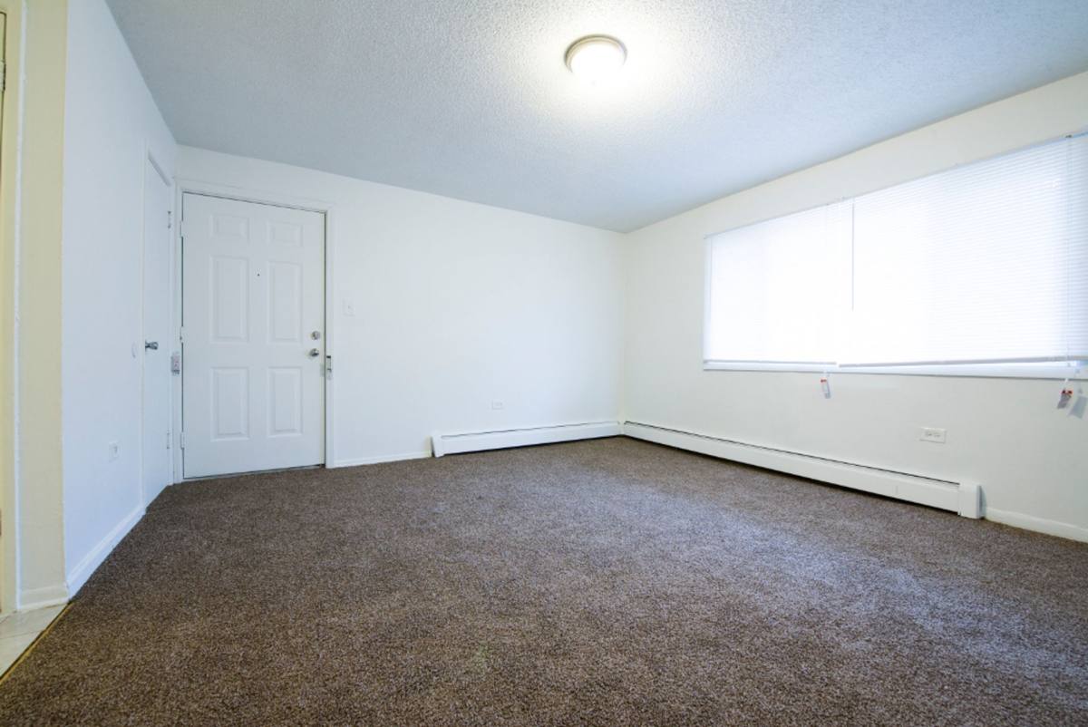 Apartment for rent at 7916 S Drexel Ave, Chicago, IL 60619